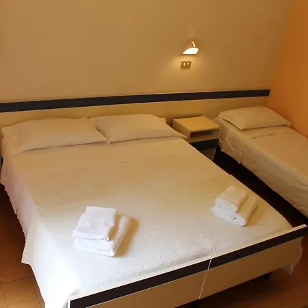 Hotel Ponente Rooms&coffee Cesenatico