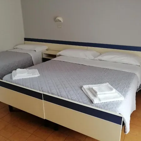 Ponente Rooms&coffee 2* Cesenatico