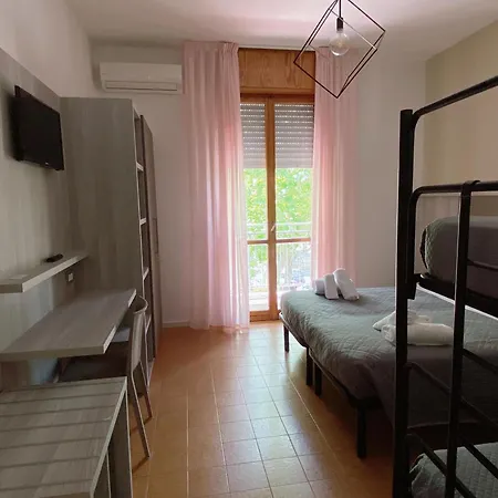Ponente Rooms&coffee 2*