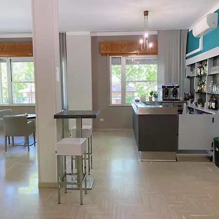 Ponente Rooms&coffee 2*